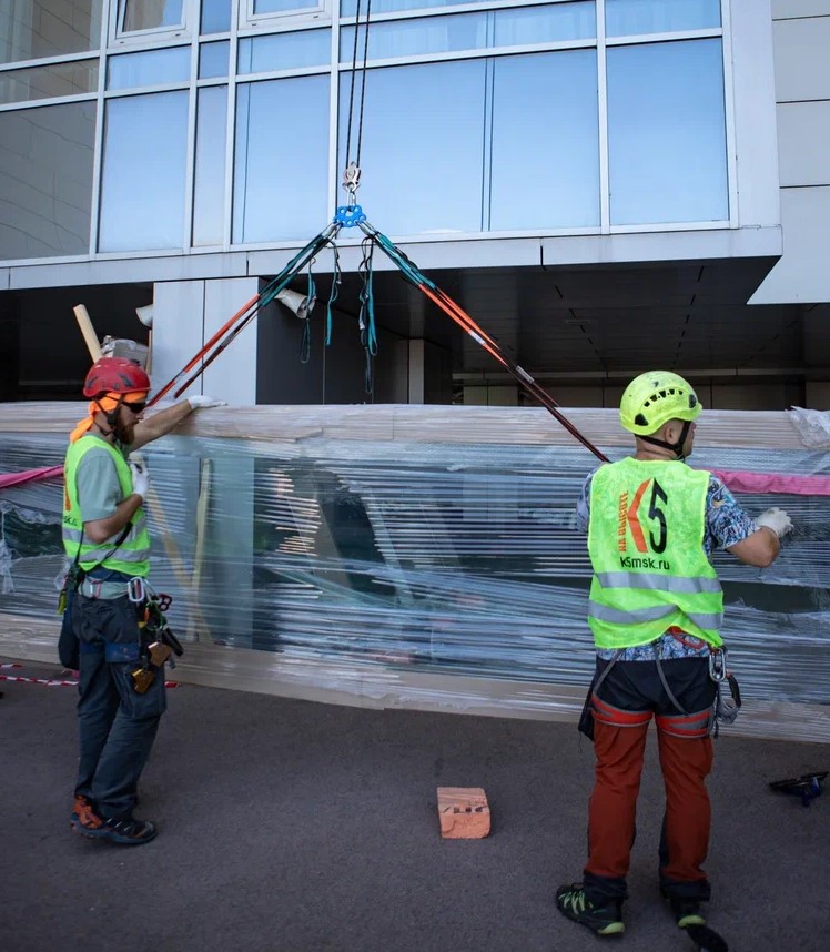 Подъем строительных материалов)